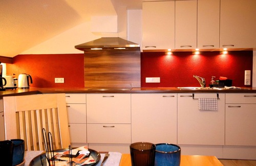 Landeck Apartment | Nice apartment for 4 guests with WIFI, TV, balcony, pets allowed and parking