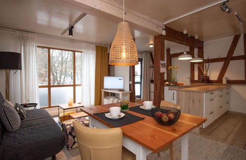 Suhl Apartment | Nice apartment for 4 guests with WIFI, TV, patio, pets allowed and parking