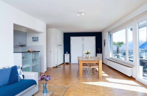 Ascona Apartment | Nice apartment for 4 people with WIFI, TV, balcony and pets allowed