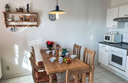 Ummanz Apartment | Nice apartment for 5 people with WIFI, TV and terrace