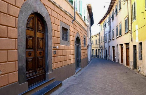 Buti Apartment | Nice apartment for 7 guests with A/C, WIFI, TV, terrace and panoramic view