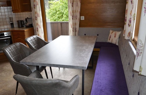 Landeck Apartment | Nice apartment for 8 guests with WIFI, TV, terrace and parking