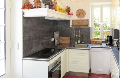 Galeria Apartment | Nice apartment for 8 people with A/C, pool, WIFI, TV, terrace and parking