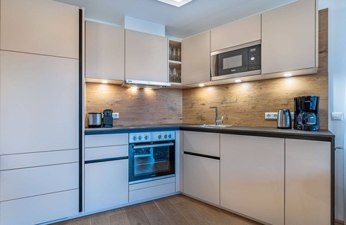 Annenheim Apartment | Nice apartment for 3 people with WIFI, TV, balcony and parking