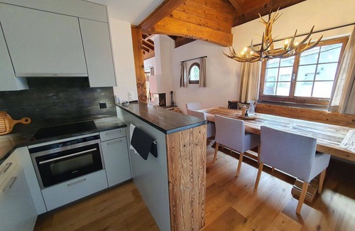 Lenzerheide Apartment | Nice apartment for 7 people with WIFI, TV and balcony