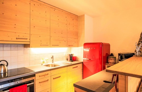 Granges Apartment | Nice apartment for 4 people with WIFI, pool and balcony