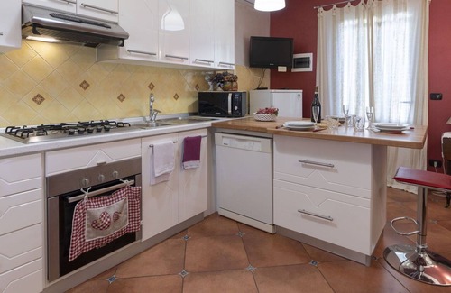 Vallecrosia Apartment | Nice apartment for 3 people with WIFI, TV and terrace