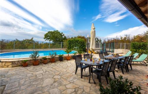 Sveti Vid-Miholjice Apartment | Nice Apartment In Sveti Vid-Miholjice