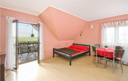 Darlowo Apartment | Nice Apartment In Darlowo With Kitchen