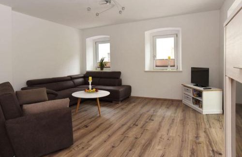 Himmelkron Apartment | Nice apartment in Himmelkron