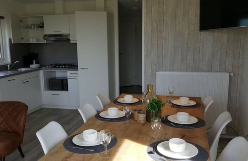 Retranchement House | Nice apartment in villa for 6 guests with WIFI, TV and terrace