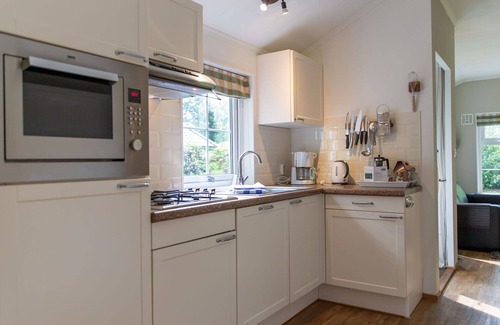 Municipality of Dalfsen House | Nice apartment in villa for 4 people with WIFI, pool, TV and terrace