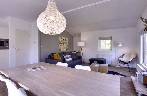 Municipality of Dalfsen House | Nice apartment in villa for 4 guests with pool, WIFI, TV and terrace