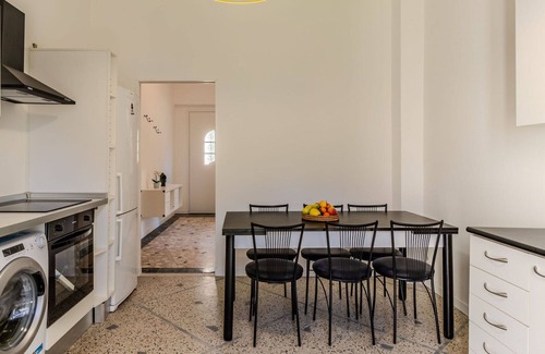 Dervio Villa | Nice apartment in villa for 6 guests with A/C, WIFI, TV, patio and pets allowed