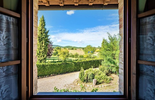 Casole d'Elsa Apartment | Nice apartment in Casole d'Elsa SI