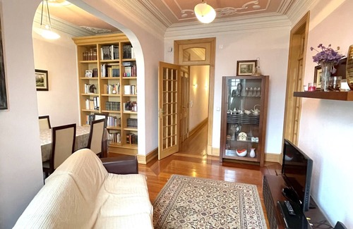 Lisbon Old Town Apartment | Nice Apartment near the Gulbenkien Garden and corte ingles in center of Lisbon