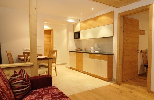 Selva di Val Gardena Apartment | Nice apartment on the sunny side of the Dolomites