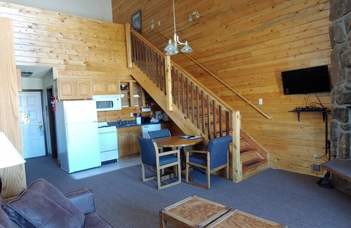 Granby Condo | Nice Condo with Loft; Sleeps Eight; Near the Slopes and Near RMNP