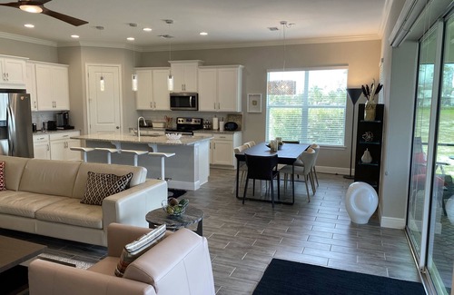 Rural Estates House | Nice designed single family villa facing a lake