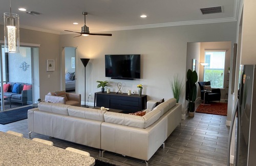 Rural Estates House | Nice designed single family villa facing a lake