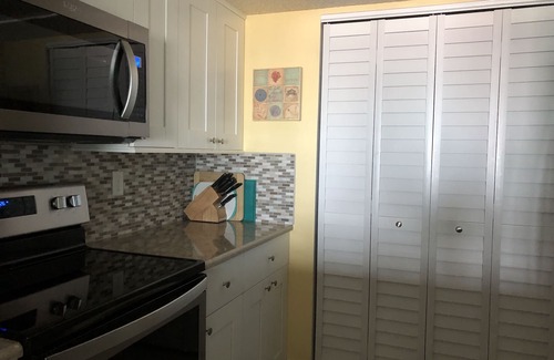 Indian Rocks Beach Condo | Nice Family Gulf Front Condo In Small Complex