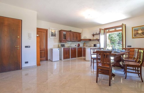 Cisano sul Neva House | Nice home in Cisano sul Neva (SV)