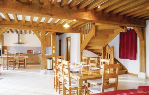 La Croupte House | Nice Home In La Croupte With Wifi