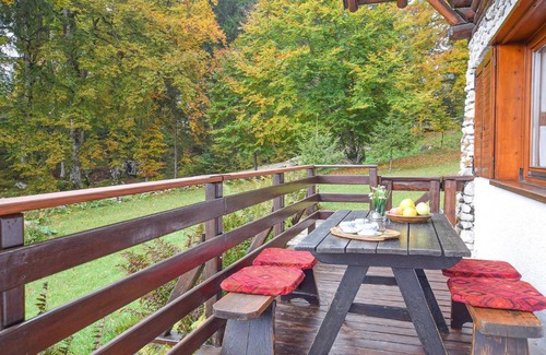 Lamon House | Nice home in Lamon (BL) w/ 3 Bedrooms