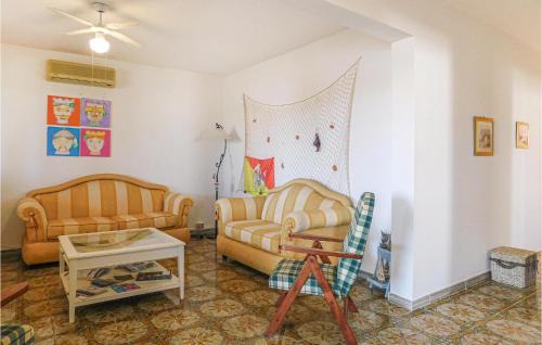Fondo Morte House | Nice Home In Noto With Kitchen