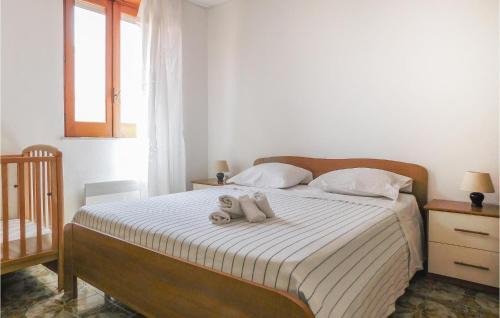 Fondo Morte House | Nice Home In Noto With Kitchen
