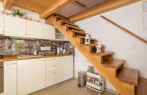 Punta Kriza House | Nice home in Punta Kriza with kitchen