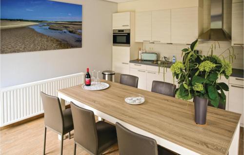 Retranchement House | Nice Home In Retranchement With Wifi