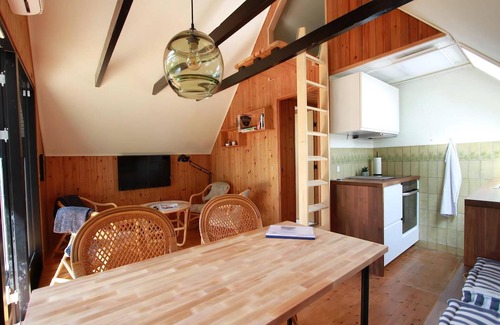Store Kongsmark House | Nice home in Slagelse with 2 Bedrooms, Jacuzzi and Sauna