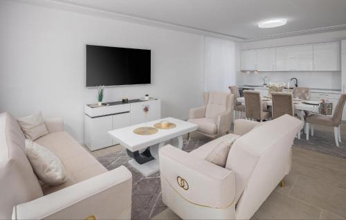Vrvari House | Nice Home In Vrvari With Wifi