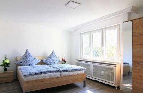 Langwasser Sudwest House | Nice house with 3 bedrooms 4 wonderful bathrooms for meetings and parties