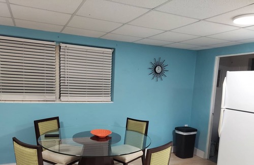 North Weeki Wachee House | Nice Little Getaway! Great Location & Affordable!