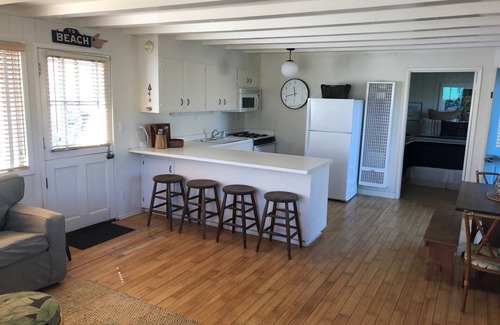 Carpinteria Condo | Nice One Bedroom Seaside Flat