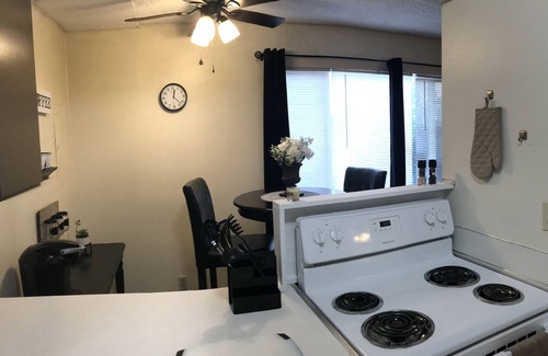Roseburg Apartment | Nice Private 1 bedroom lower unit apartment