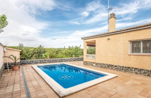Mont Barbat Villa | Nice spacious vacation villa