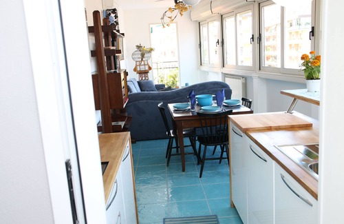 San Benedetto del Tronto Apartment | Nice three-room apartment on the top floor in the center of San Benedetto close to everything