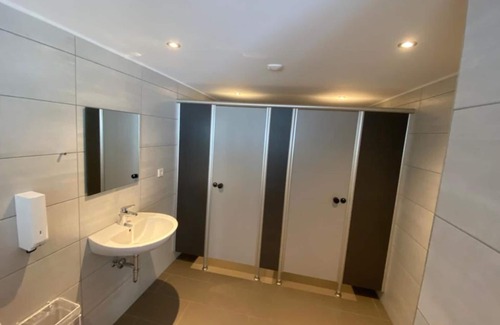 Irrel House | Nice tent lodge on a campsite