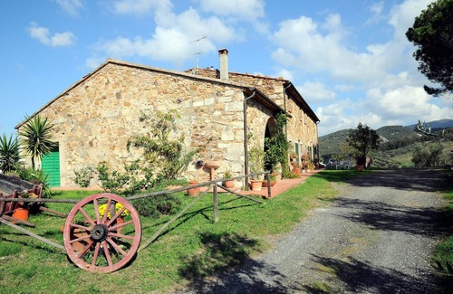 Castellina Marittima Apartment | Nice, typical Tuscan accommodations, with A/C,Wi-Fi,in a pretty farmhouse, l'Aia