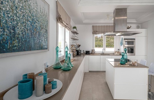 Manilva Villa | Nice villa with exceptional view to the sea!