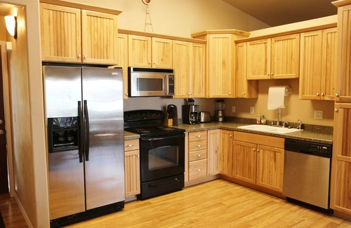 Polson Condo | Nicely Remodeled Condo Overlooking Polson Bay And Flathead Lake