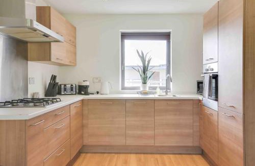 Brentwood Apartment | Niche Parkview Apartments