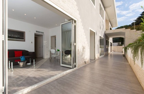 EUR Apartment | Niclas Luxury Apartments - Superior Apartment