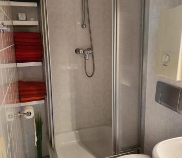 Brandenburg an der Havel Apartment | NICO Helles gemütliches Studio Innenstadt HomeOffice Workplace