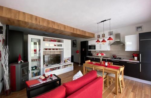 Campo Tizzoro Apartment | Nidi del faggio rosso - Family Holiday Home