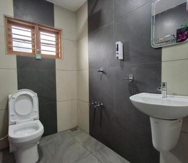 Kunchithanny House | NIDRA HOMESTAY