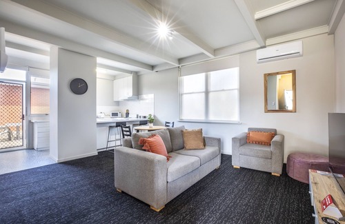 Moorabbin Hotel | Nightcap at Sandbelt Hotel
